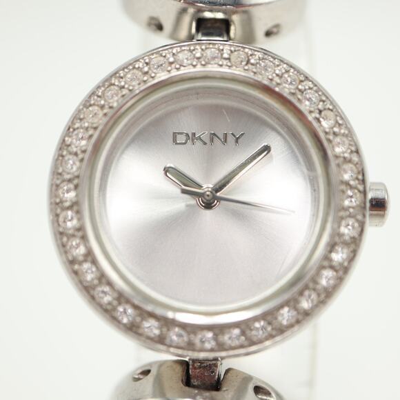 DKNY Womens Silver Tone Jeweled 24mm Watch Circle Link Bracelet w New Battery - Picture 6 of 14